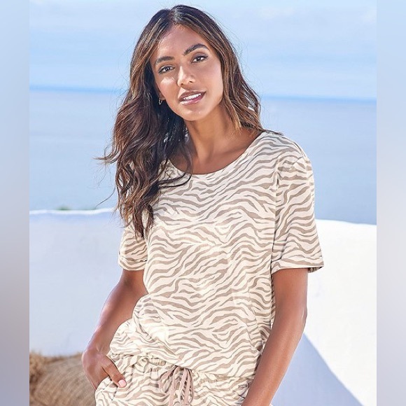 Zebra Print Short Sleeve Top - Picture 1 of 5